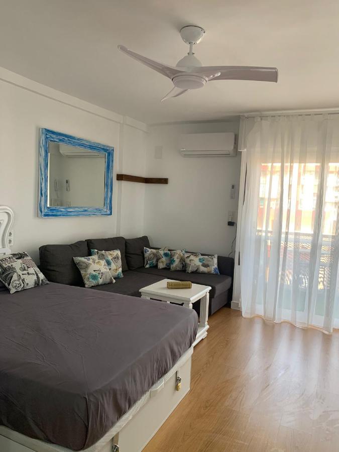 Sweet Home Benalmadena, Estudio Con Vistas Al Mar Y Excelente Conexion Wifi, Para No Fumadores, Con Piscinas, Sea Views, With Swimming Pools, Completely Renovated, Ideal For Older People, Bright With Morning Sun, No Smoking Bagian luar foto