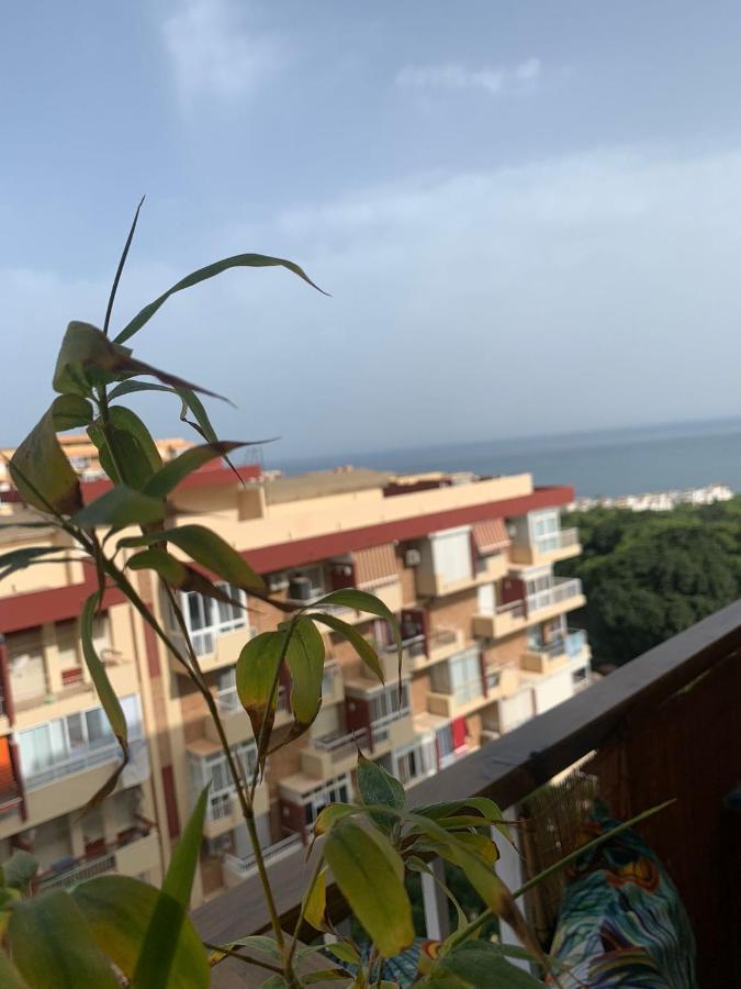 Sweet Home Benalmadena, Estudio Con Vistas Al Mar Y Excelente Conexion Wifi, Para No Fumadores, Con Piscinas, Sea Views, With Swimming Pools, Completely Renovated, Ideal For Older People, Bright With Morning Sun, No Smoking Bagian luar foto
