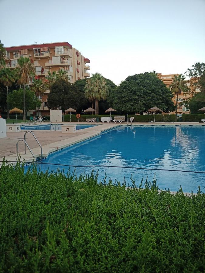Sweet Home Benalmadena, Estudio Con Vistas Al Mar Y Excelente Conexion Wifi, Para No Fumadores, Con Piscinas, Sea Views, With Swimming Pools, Completely Renovated, Ideal For Older People, Bright With Morning Sun, No Smoking Bagian luar foto