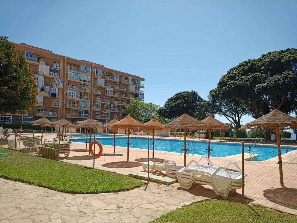 Sweet Home Benalmadena, Estudio Con Vistas Al Mar Y Excelente Conexion Wifi, Para No Fumadores, Con Piscinas, Sea Views, With Swimming Pools, Completely Renovated, Ideal For Older People, Bright With Morning Sun, No Smoking Bagian luar foto